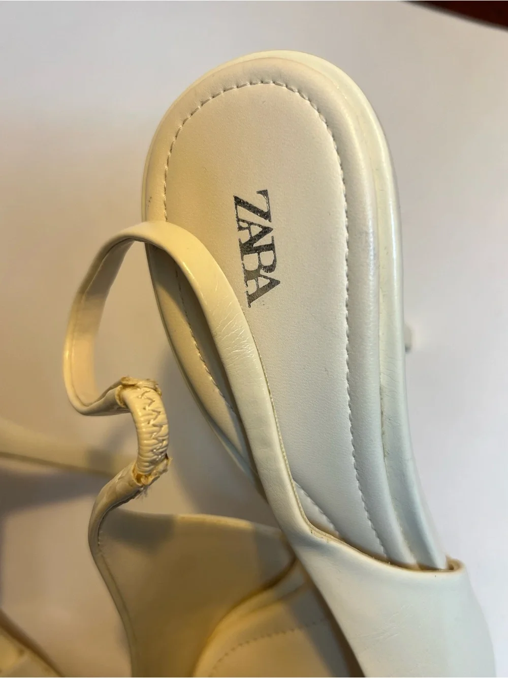 ZARA Ivory Pointed Slingback Stiletto ~4.25” Heels NWOT - Picture 3 of 4